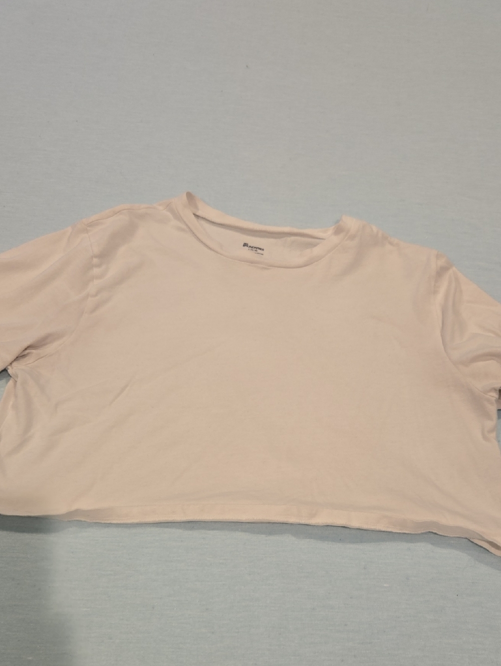 No Boundaries White Crewneck Crop Tee